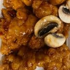 Best 左几菇：Spicy General Tso's Chicken w. Fresh Mushrooms in Aliquippa, PA
